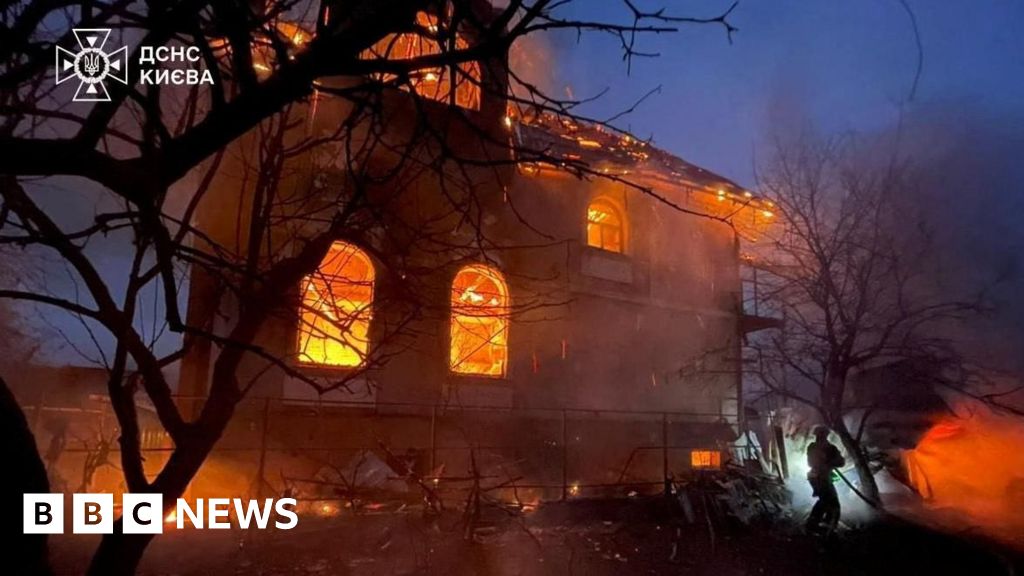 Poland scrambles jets as Russia strikes Kyiv before US-Ukraine peace talks