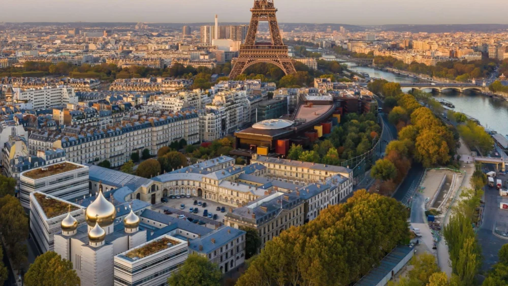 The Parisian Luxury Real Estate Market Receives a Significant Jolt from Arnault’s Acquisition Activities.
