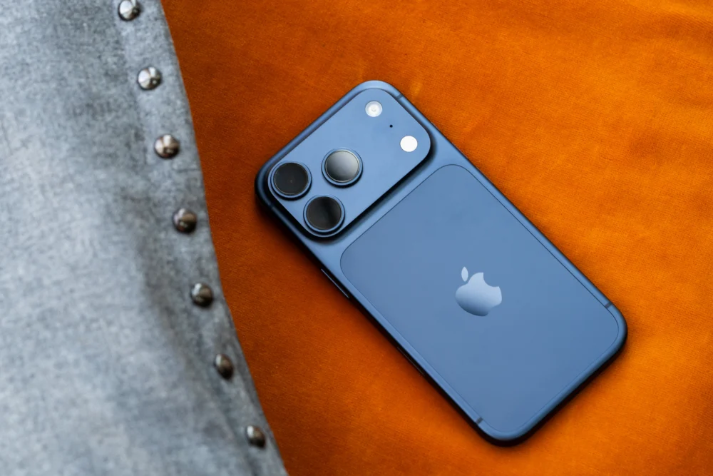 Apple’s iPhone Dominance Continues with Unprecedented Financial Performance