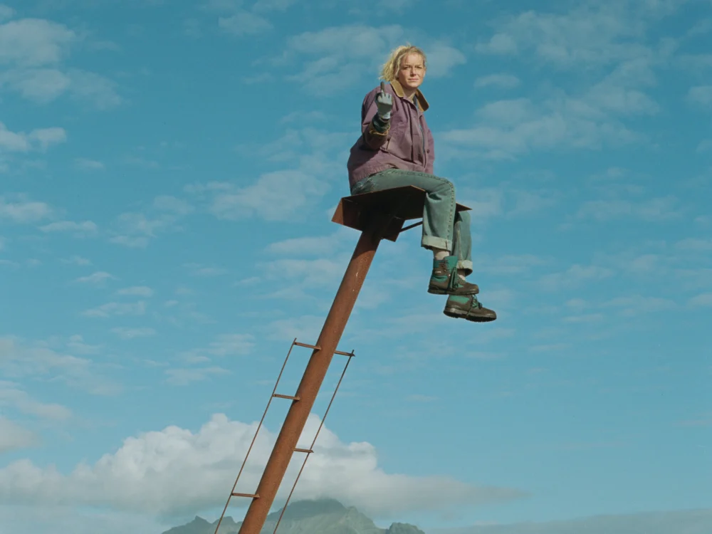 Beneath the Surface of Domesticity: A Cinematic Exploration of Love’s Enduring Echoes