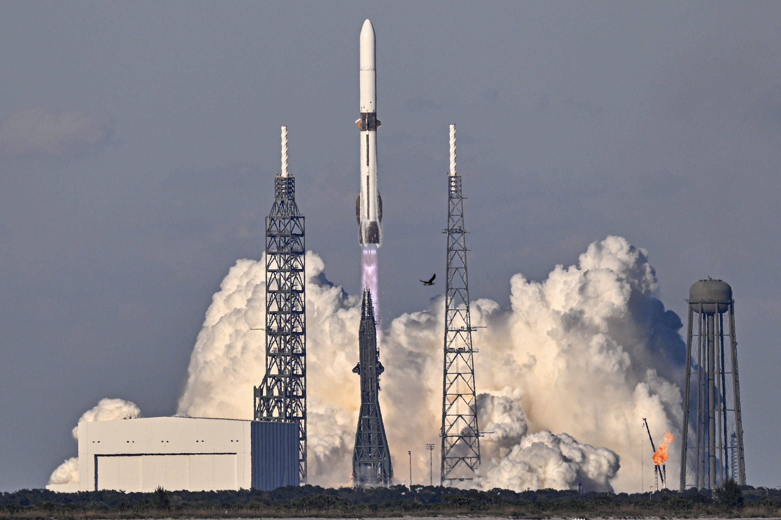 Blue Origin Unveils TeraWave: A New Era of Hyper-Bandwidth Satellite Connectivity for Enterprise and Government