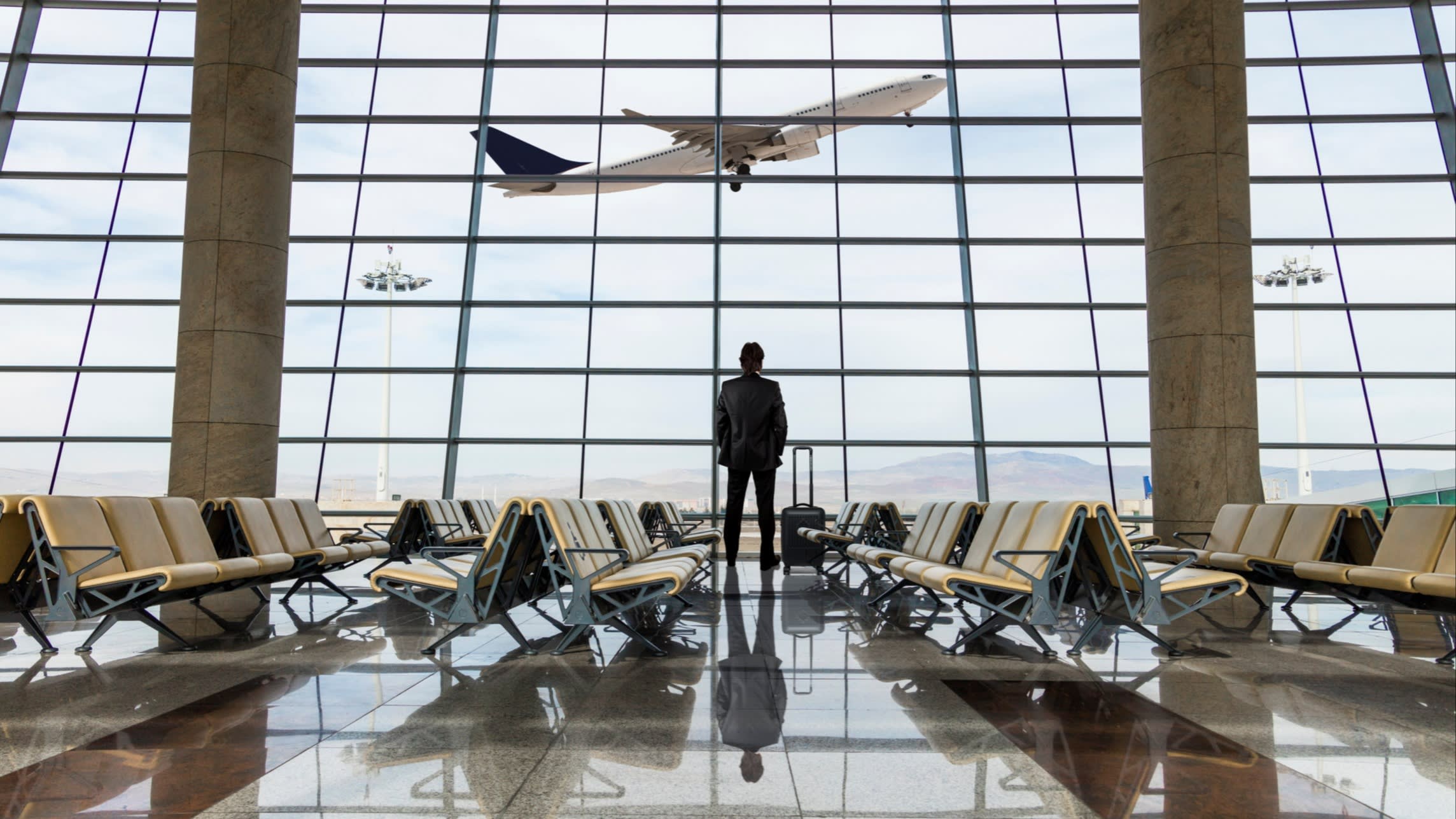 Navigating the Currents of Illiberalism: A Liberal Perspective in Turbulent Times