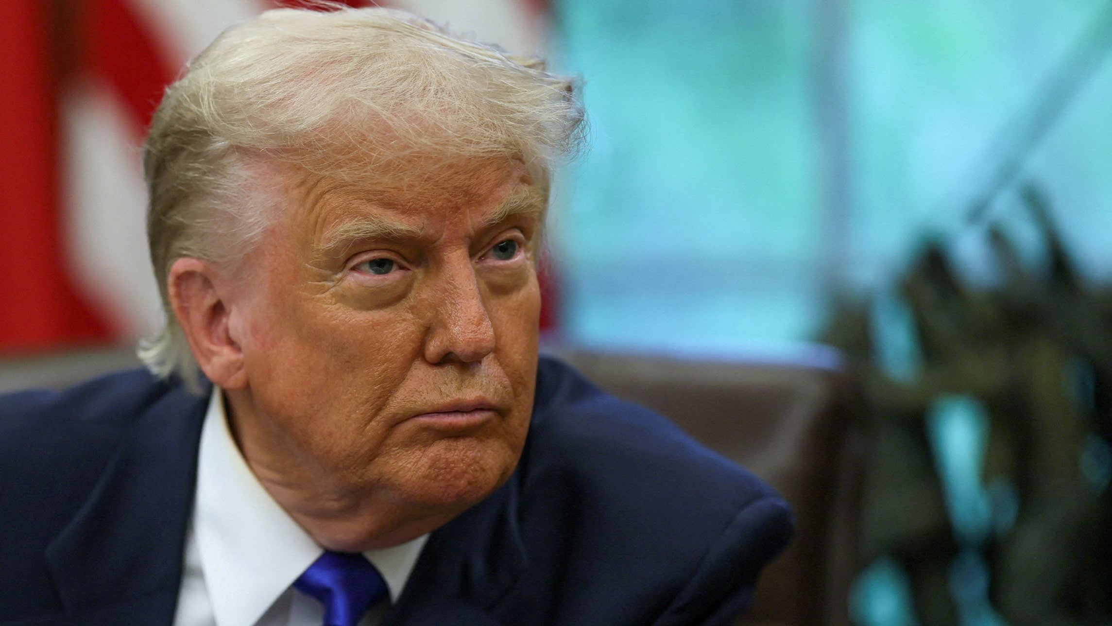 United States Imposes Sweeping 25% Tariff on Nations Engaging with Iran