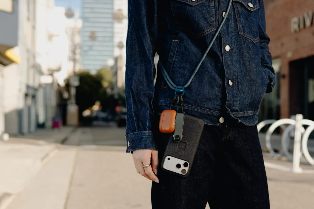 Beyond the Bag: Peak Design Unveils Innovative Wearable Solutions for the Unburdened Explorer