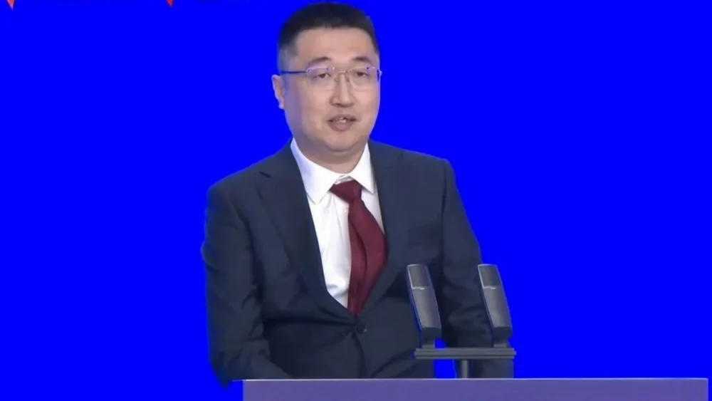 Shein’s Enigmatic Founder Breaks Silence, Emphasizing Chinese Heritage and Content Strategy