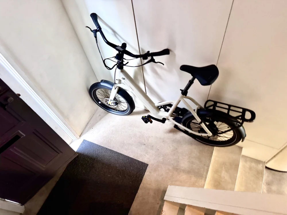 The Tenways CGO Compact: Redefining Urban Mobility with a Shareable, Adaptable Electric Bicycle