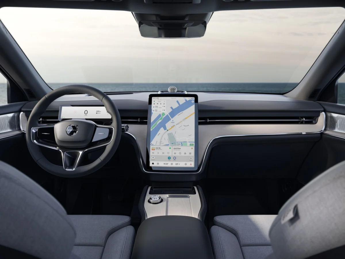 Android Automotive’s Strategic Evolution: From Infotainment Hub to the Vehicle’s Central Nervous System