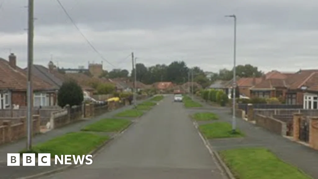 Tragic Discovery in Leeds Sparks Major Homicide Investigation After Young Woman’s Death