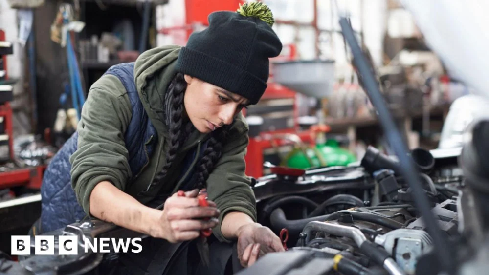 United Kingdom’s Economic Stagnation in January Precedes Geopolitical Upheaval in the Middle East