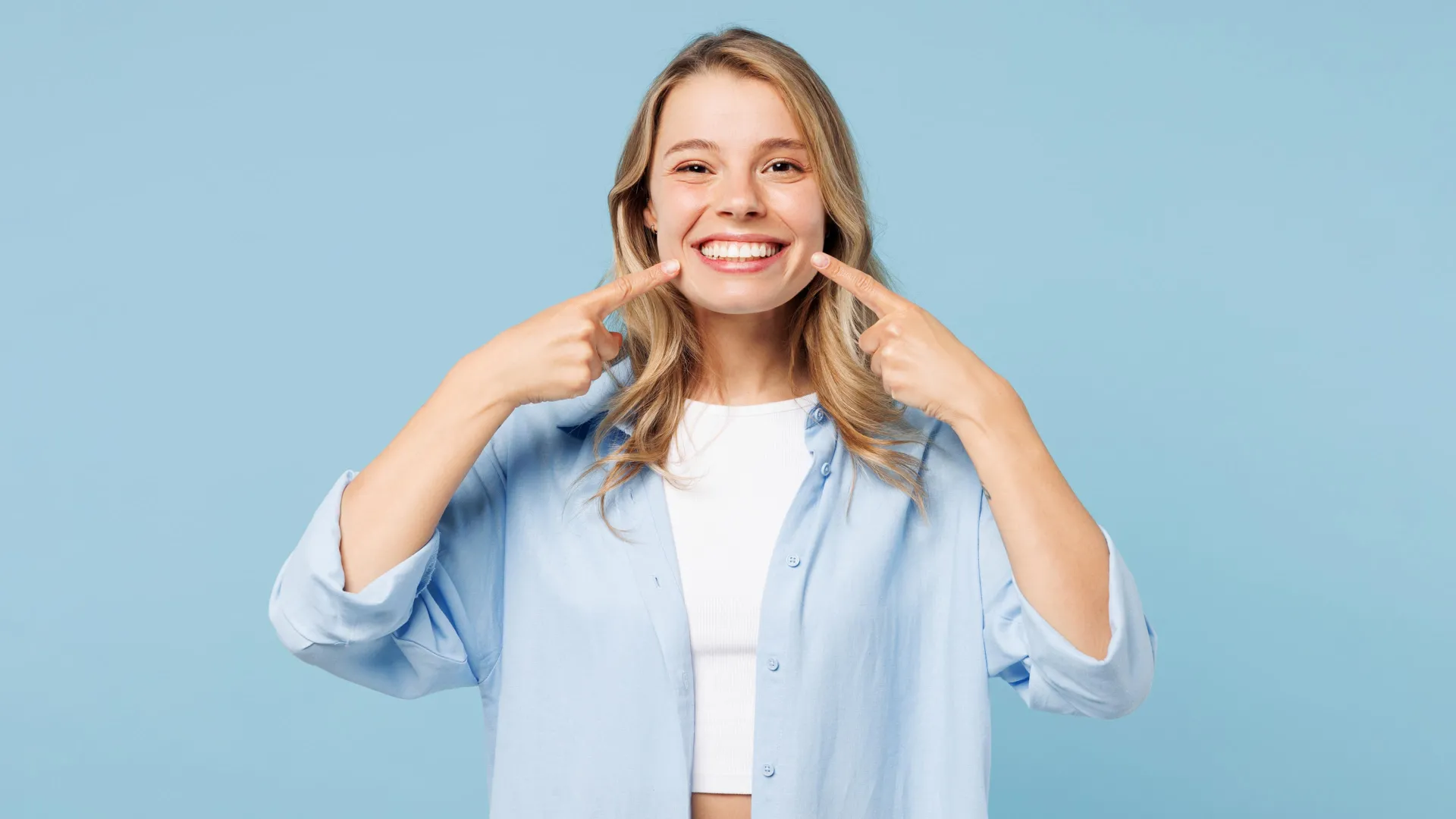 Revolutionizing Oral Health: Precision Intervention Targets Pathogenic Bacteria While Preserving the Oral Microbiome