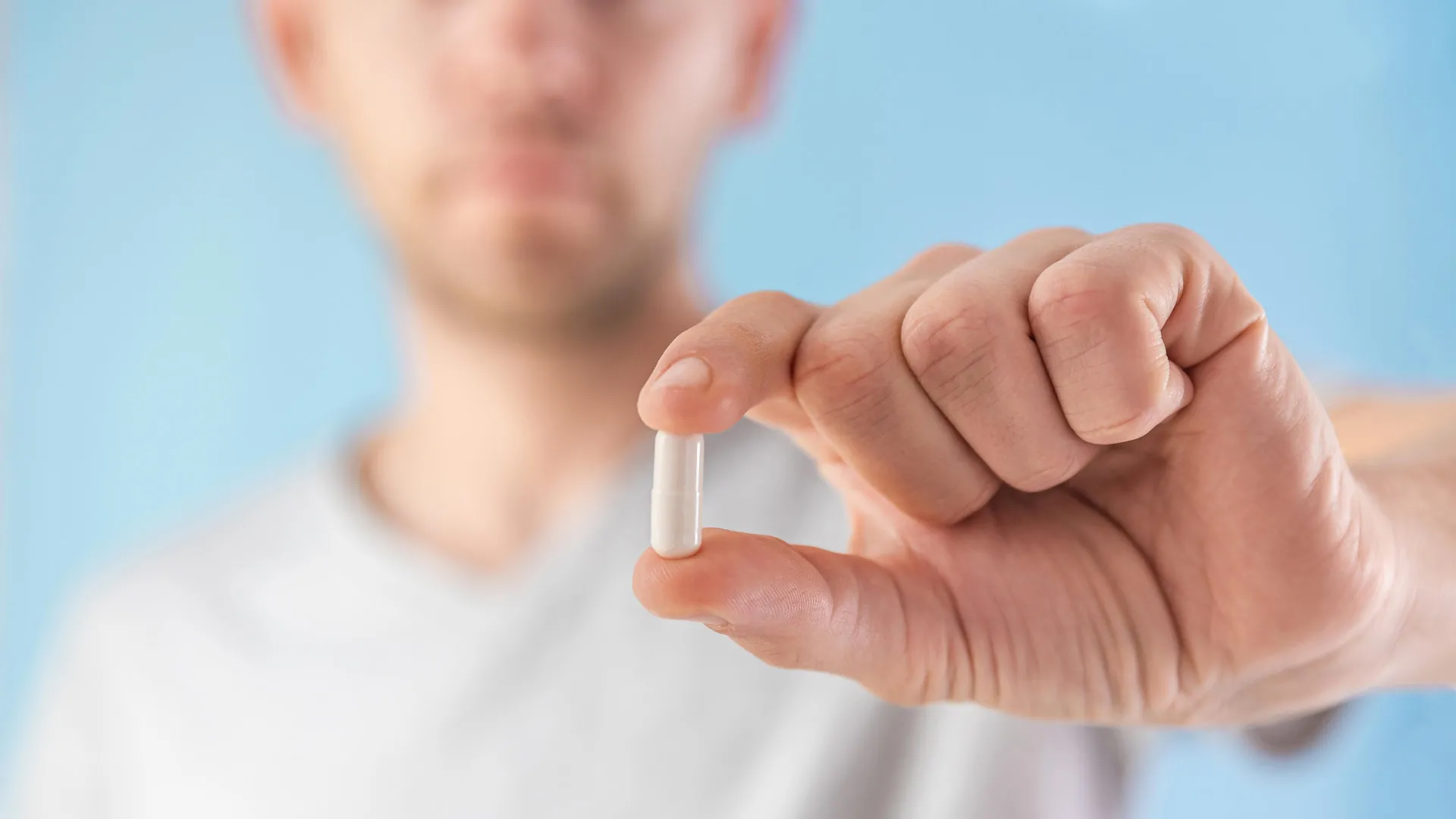 Elevated Amino Acid Levels Implicated in Reduced Male Longevity: A Scientific Investigation